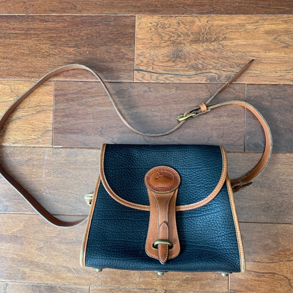 Vintage Dooney and Burke Navy Brown Shoulder Purse Bag Leather